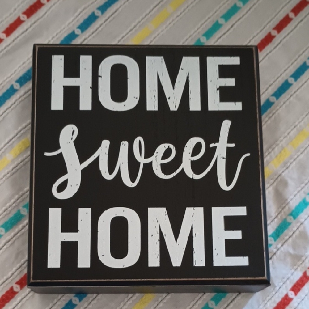 Black and White 'Home Sweet Home' Sign NIB